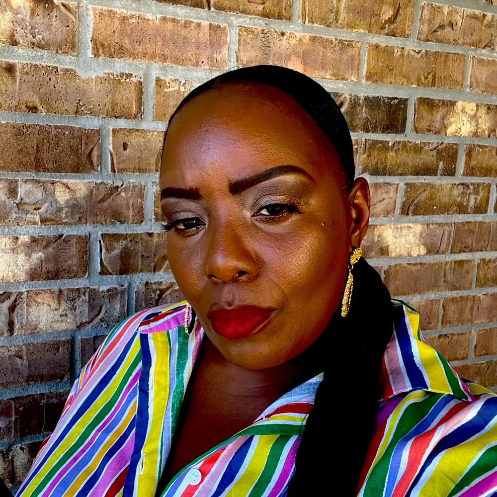 Meet your Posher, Breeana